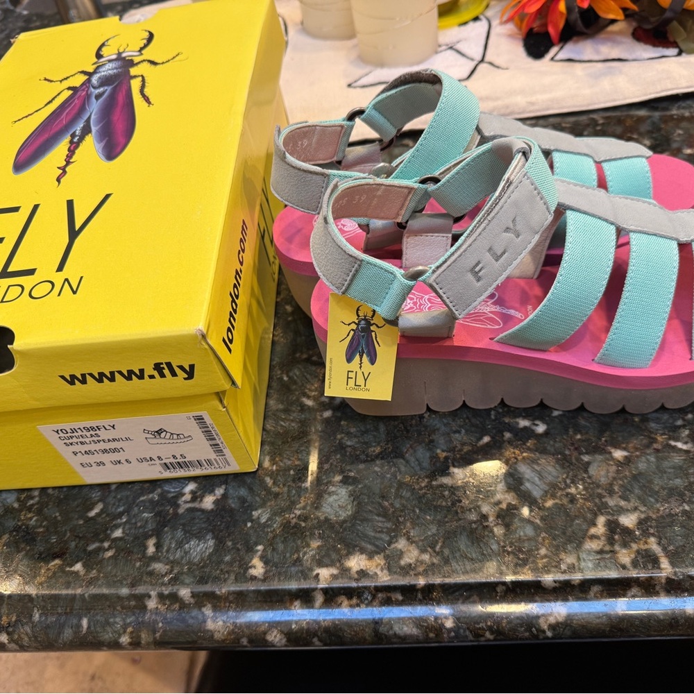 Fly London Women's Yoji198fly Wedge Sandal mint and pink